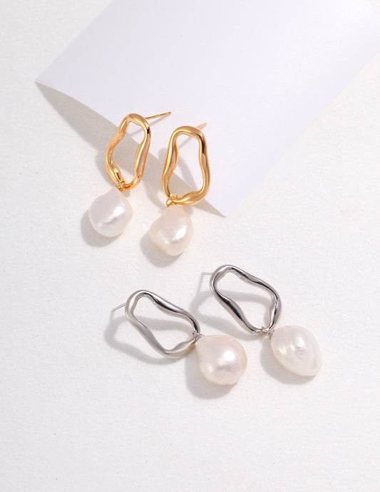 Aprielle Jewelry Baroque Pearl Drop Earrings Gold
