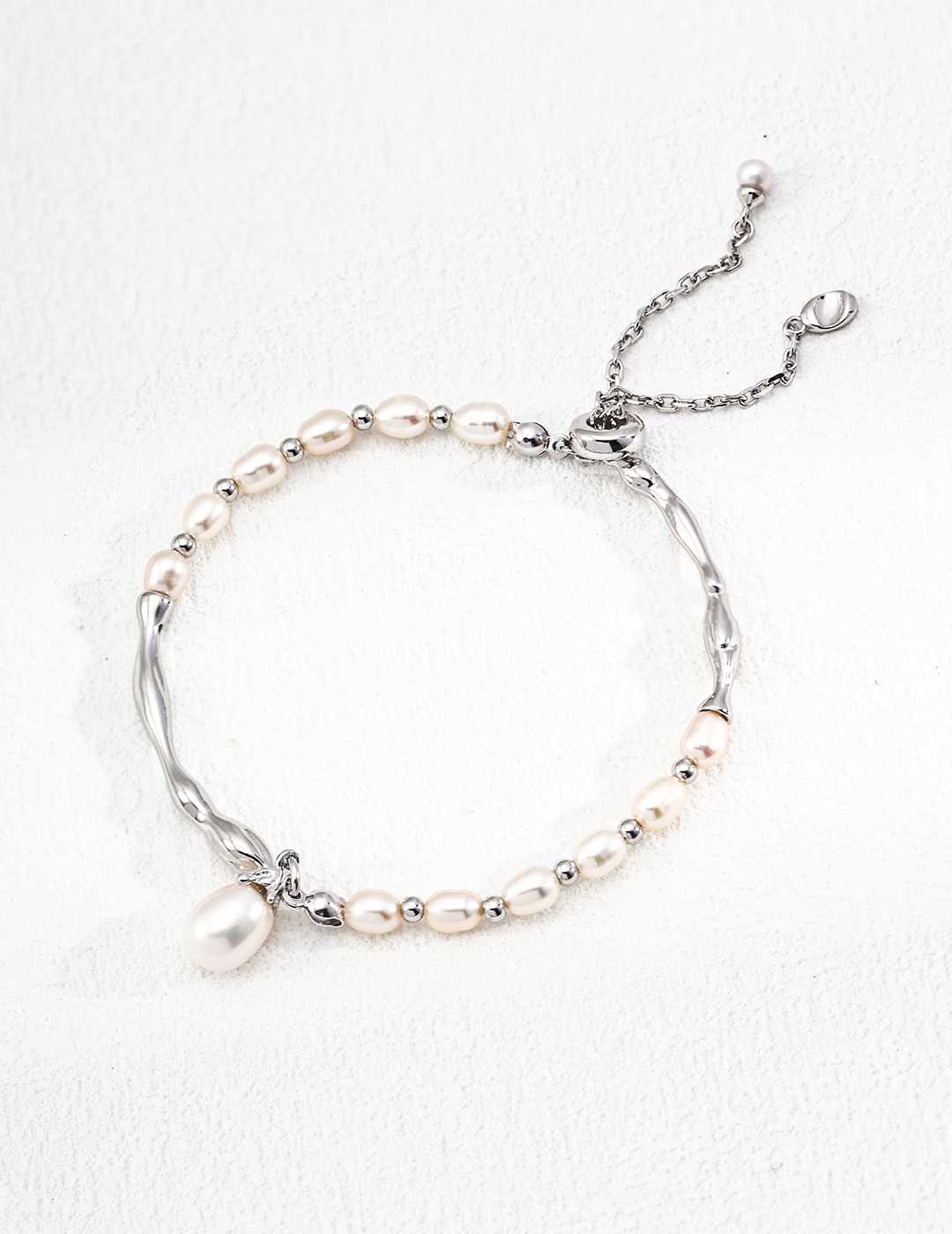Aprielle Jewelry S925 Sterling Silver Pearl Bracelet Platinum
