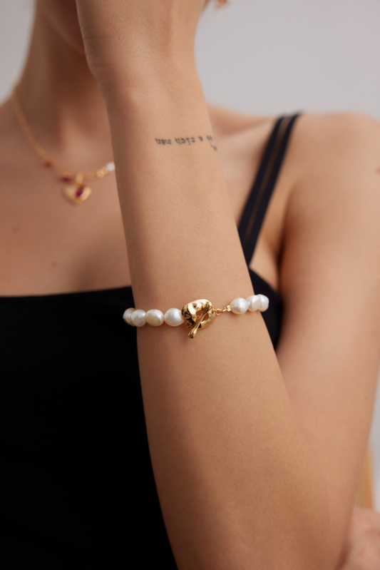 Aprielle Jewelry Sterling Silver Baroque Pearl Bracelet