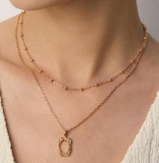 Minimalist Necklace Set