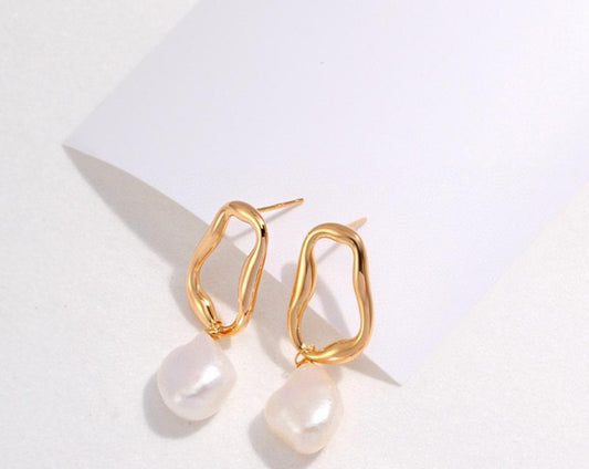 Baroque Pearl Drop Earrings